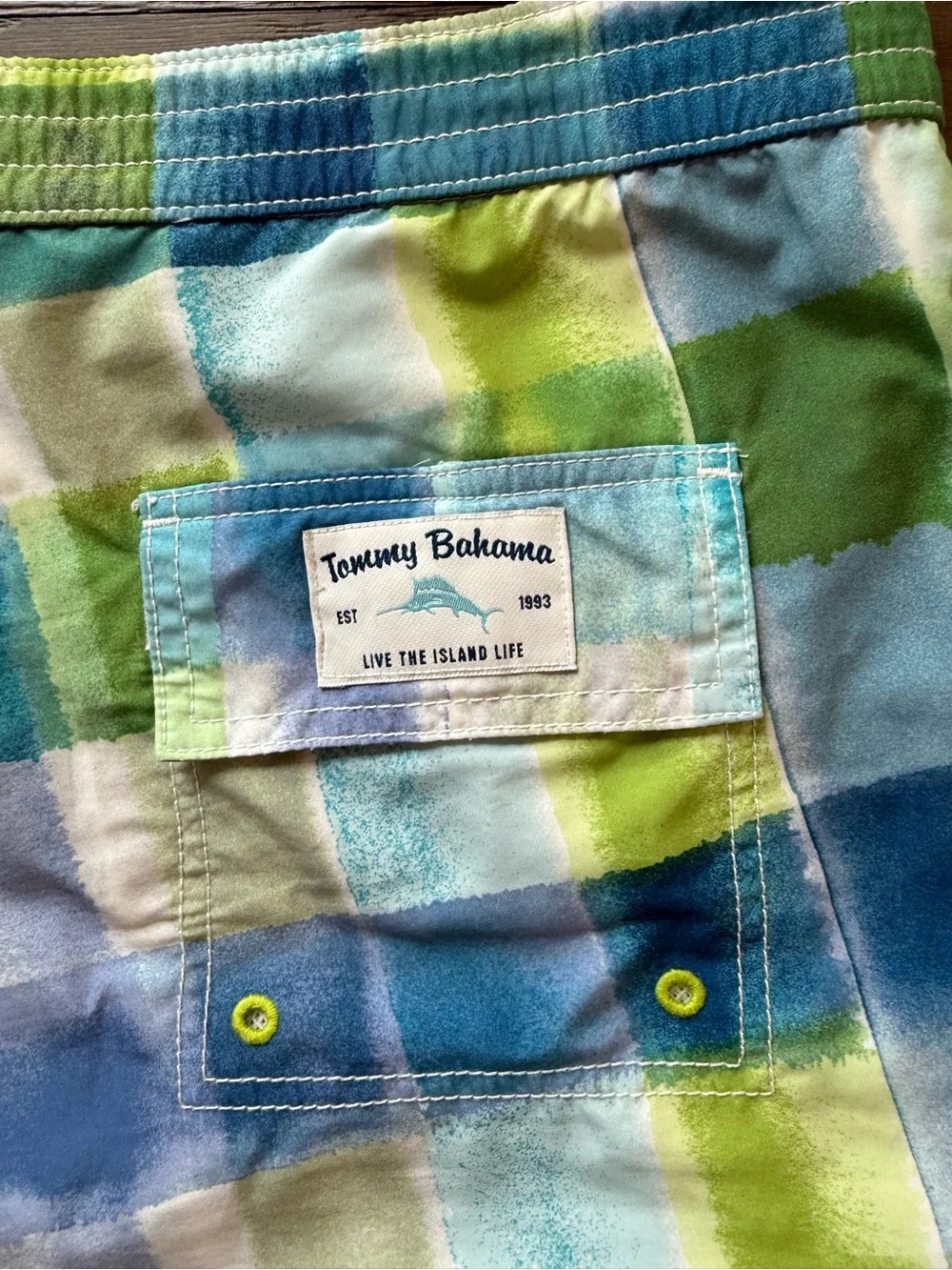 Tommy Bahama tommy bahama